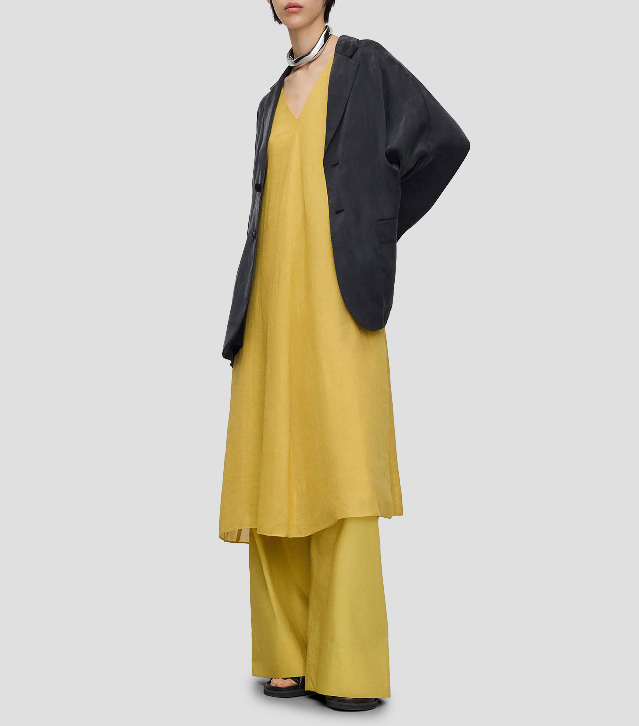 Vestido midi liso Mujer